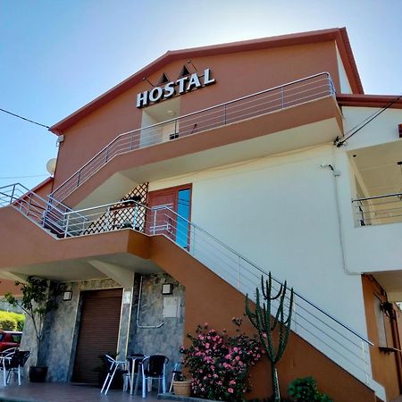 Hostal Nuevo Alonso Bembribe Buitenkant foto