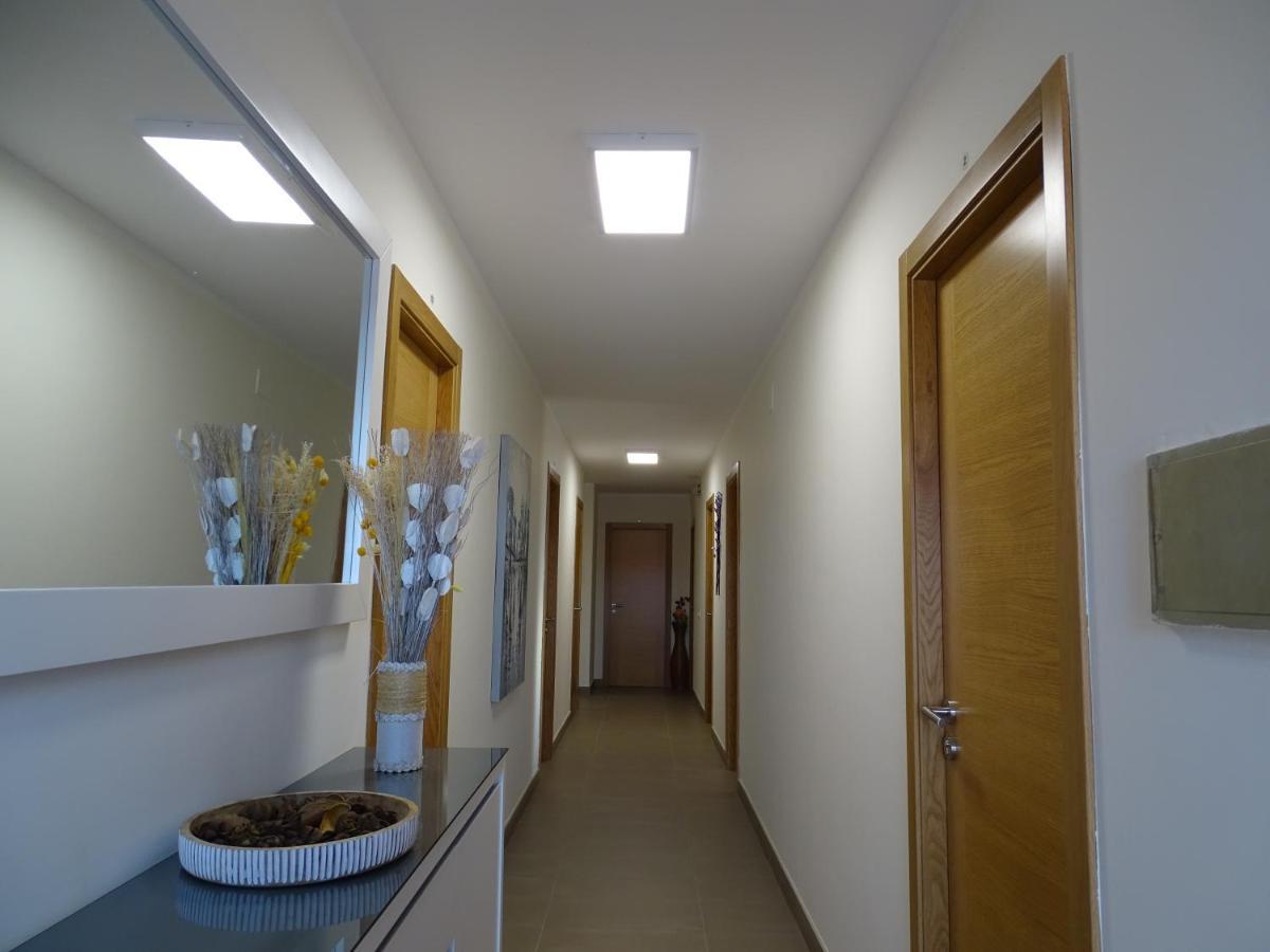Hostal Nuevo Alonso Bembribe Buitenkant foto