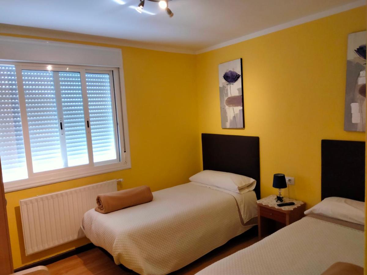 Hostal Nuevo Alonso Bembribe Buitenkant foto