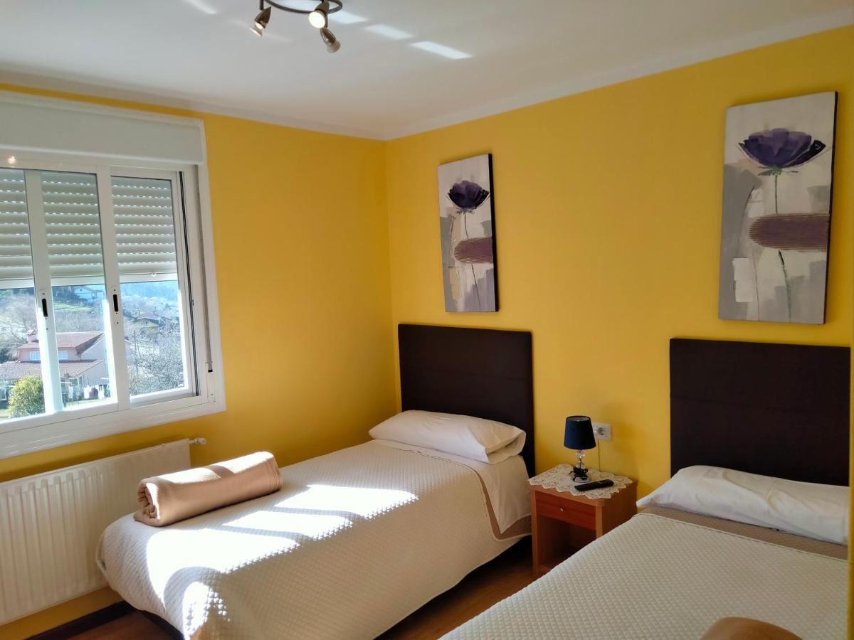 Hostal Nuevo Alonso Bembribe Buitenkant foto