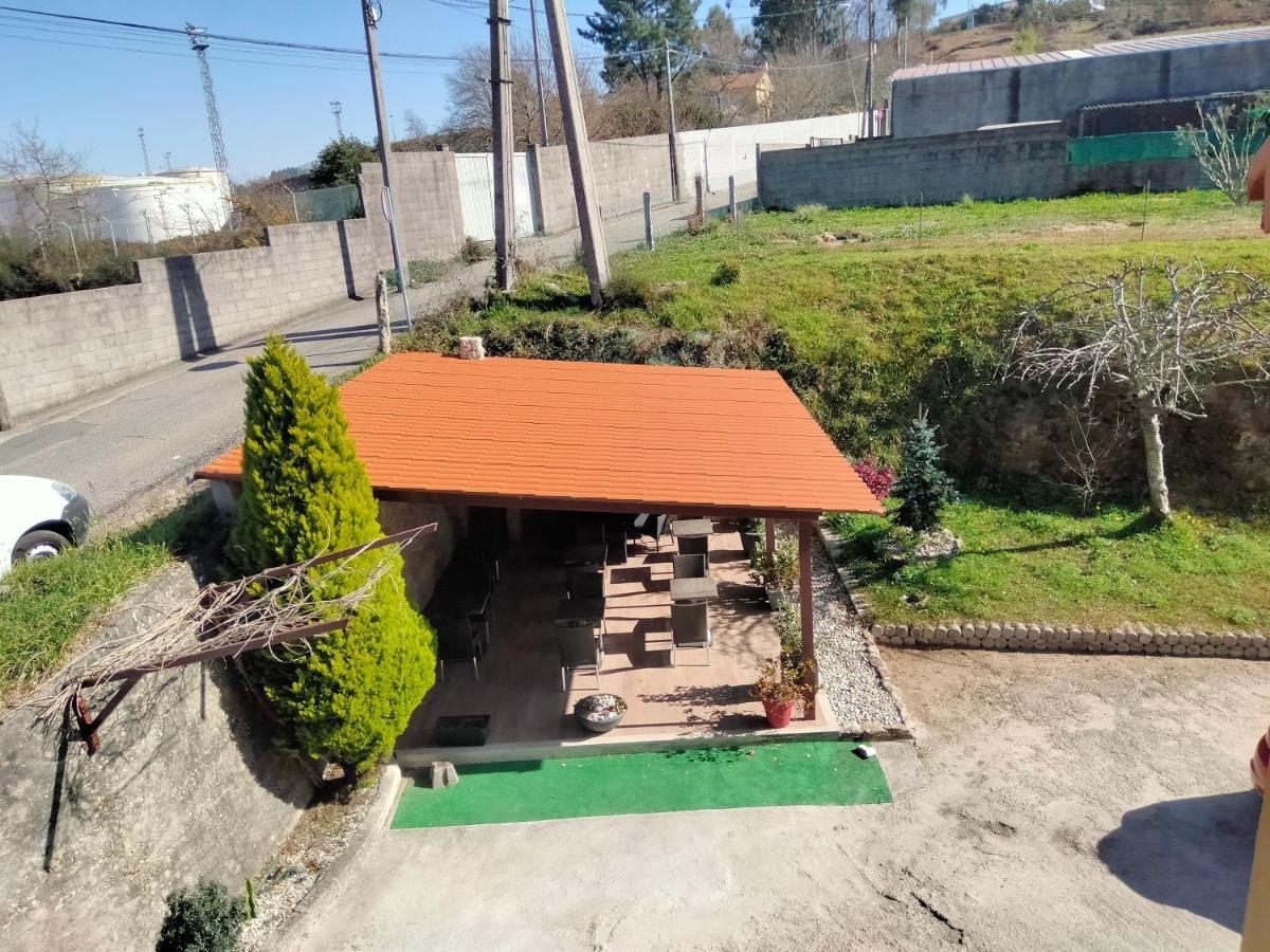 Hostal Nuevo Alonso Bembribe Buitenkant foto