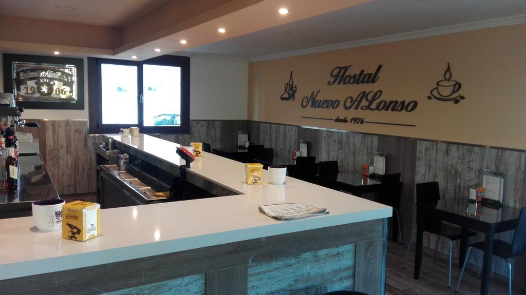Hostal Nuevo Alonso Bembribe Buitenkant foto